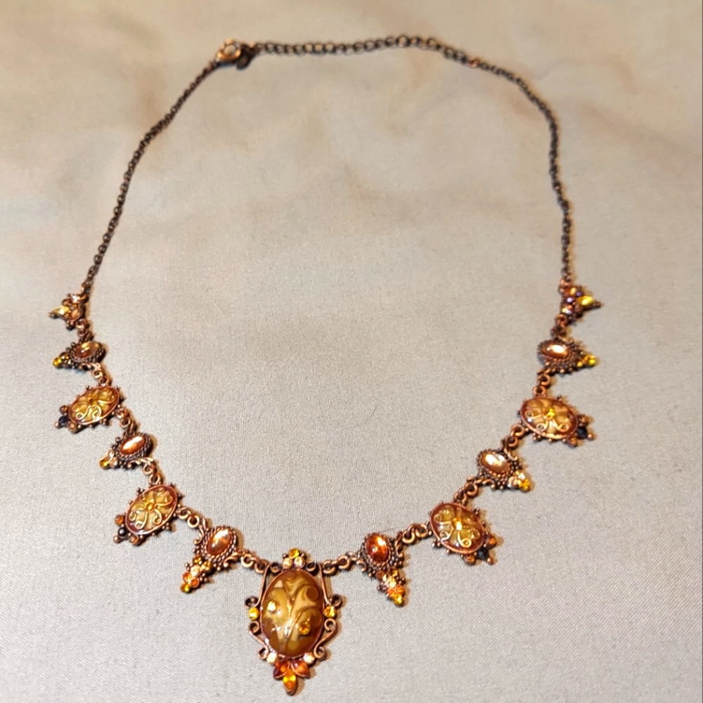 Bejeweled necklace